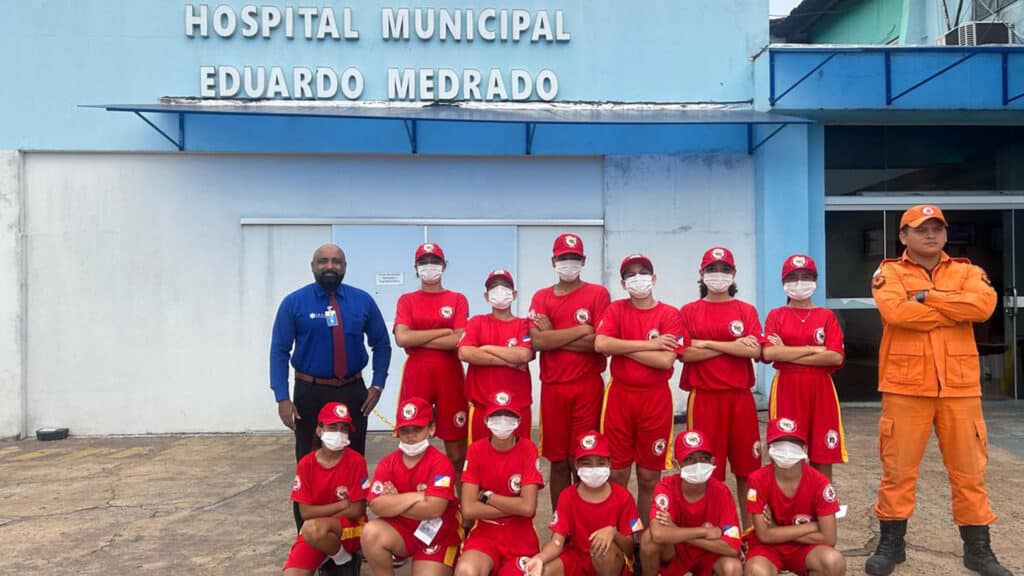 O programa Bombeiro Mirim visa a formação cidadã de crianças e adolescentes, e a parceria com o HMA se destina ao acompanhamento médico e incentivo de hábitos saudáveis dos participantes, garantindo a saúde preventiva dos participantes. (Foto: Divulgação)